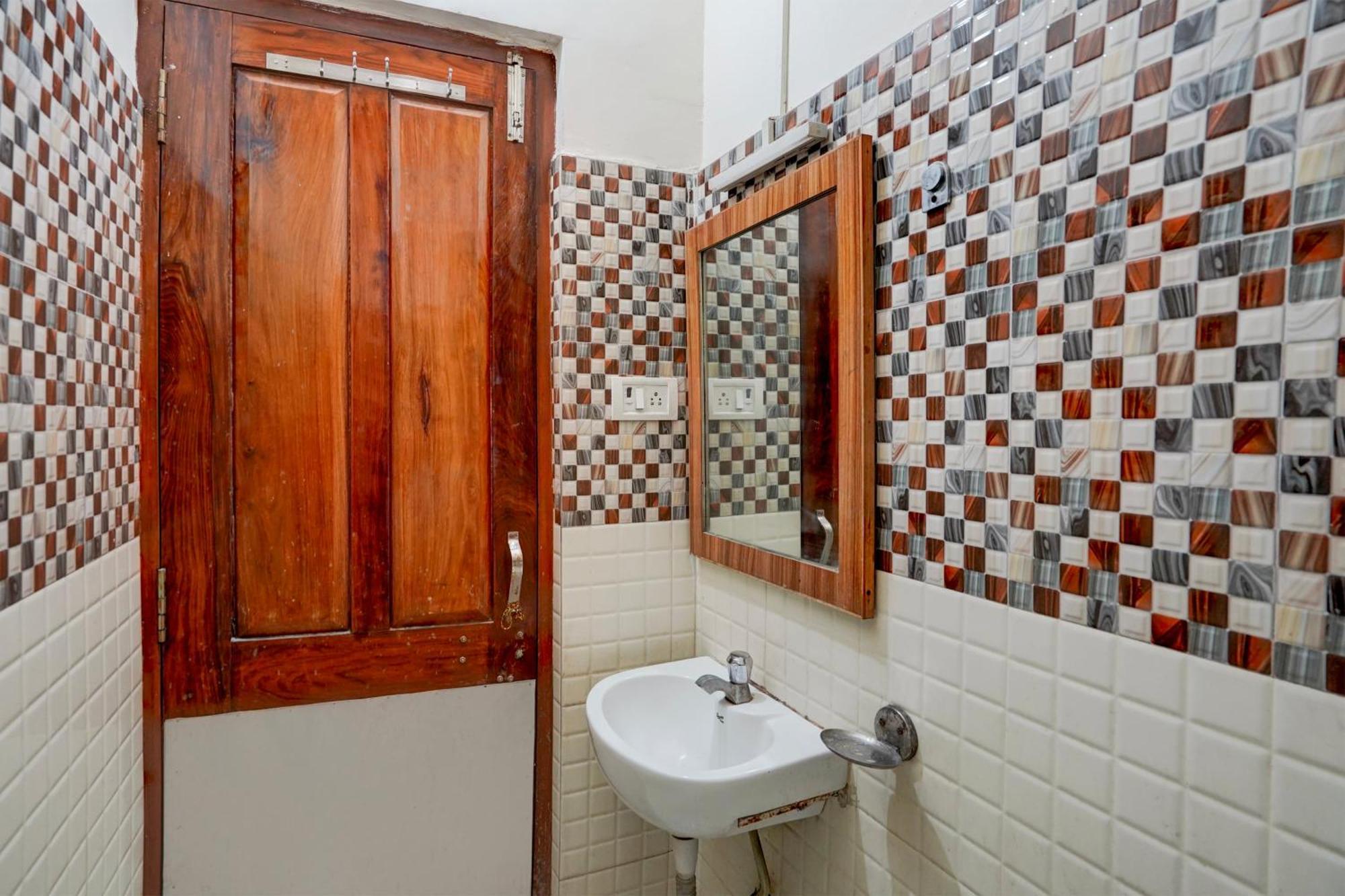 Super Hotel O Jwalapur Near Prem Ashram Haridwār Extérieur photo